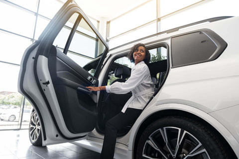 Top 4 Commercial Vehicles in Singapore to Power Up Your Business