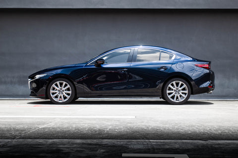 (RENT) Mazda 3 1.5 AT M-Hybrid Elegance