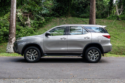 Toyota Fortuner 2.7A