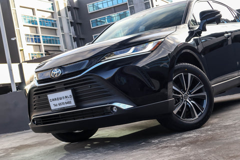 Front View of New Toyota Harrier 2.5G Hybrid SUV – Sleek and Stylish Design