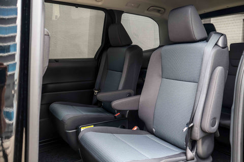 Interior of Toyota Noah Hybrid SZ – Comfortable 7-Seater Family MPV - 1