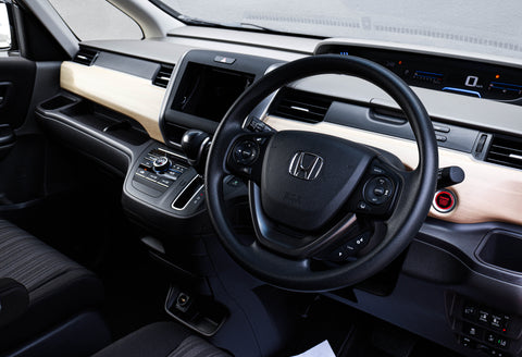(RENT) Honda Freed 1.5G 7Seater