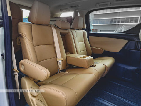 Toyota Alphard 2.5A X 8-Seater