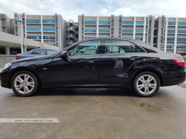 (RENT) Mercedes-Benz E-Class E200 1.8A