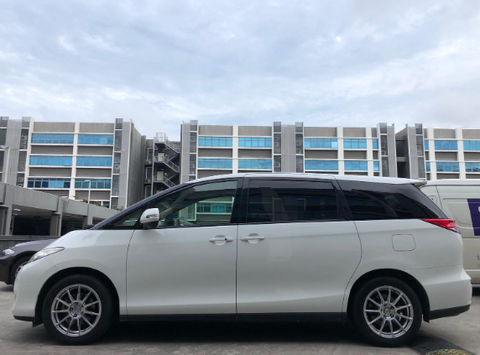 (RENT) Toyota Estima 8-Seater 2.4A
