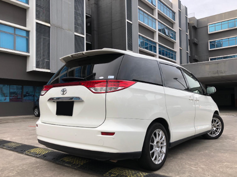 (RENT) Toyota Estima 8-Seater 2.4A