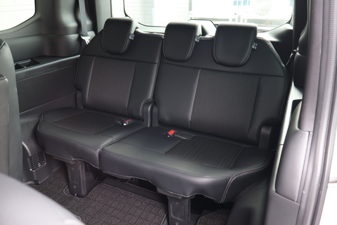 Honda Stepwgn Hybrid Spada 2.0A e-HEV
