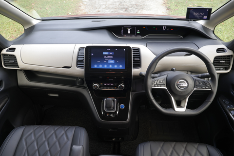 Nissan Serena e-POWER Hybrid 1.2A Highway Star Premium