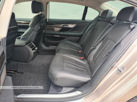 BMW 7 Series 740Li Luxury Sunroof