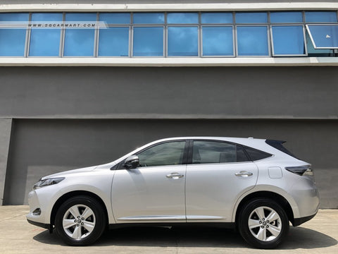 Toyota Harrier 2.0A Elegance Panoramic Roof