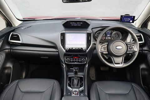 (LEASE) Subaru Forester 2.0I-S Eyesight Hybrid