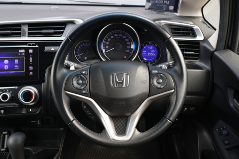Honda Jazz 1.3A