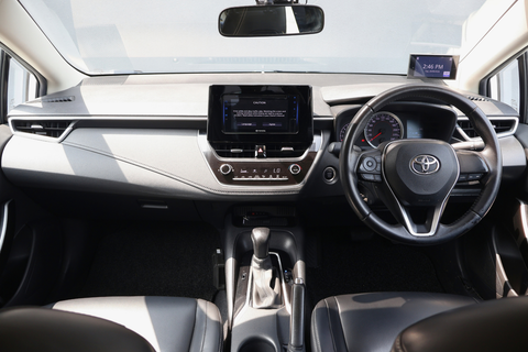 Toyota Corolla Altis 1.6A Standard