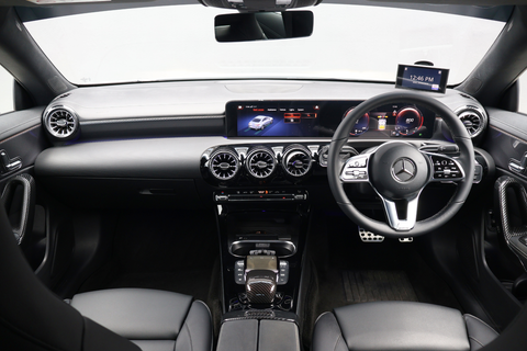 Mercedes-Benz CLA-Class CLA180 Progressive