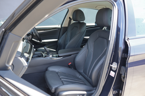 BMW 5 Series 520i