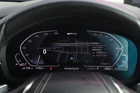 BMW 5 Series 530e Plug-in Hybrid iPerformance