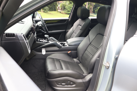 Porsche Cayenne Coupe 3.0A Tip Panoramic Roof