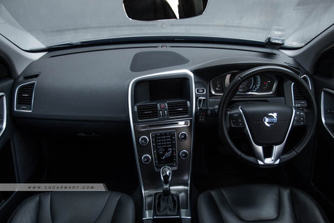 Volvo XC60 T5 2.0A
