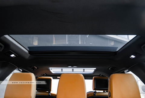 Land Rover Discovery Diesel 3.0A TDV6 HSE 7-Seater