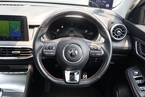 MG HS Plug-in Hybrid 1.5A Turbo Exclusive