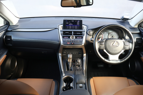 Lexus NX Turbo NX200t Executive (New 10-yr COE)