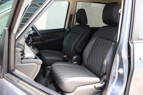Nissan Serena e-POWER Hybrid