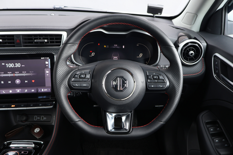 MG ZS Electric Trophy Panoramic Roof