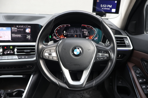 BMW 3 Series 320i Highline