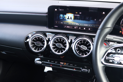 Mercedes-Benz CLA-Class CLA180 Progressive
