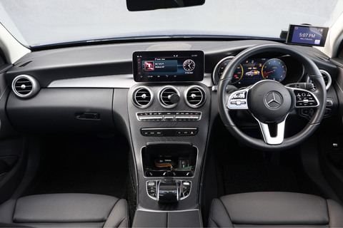 Mercedes-Benz C-Class C180 Avantgarde Night Edition