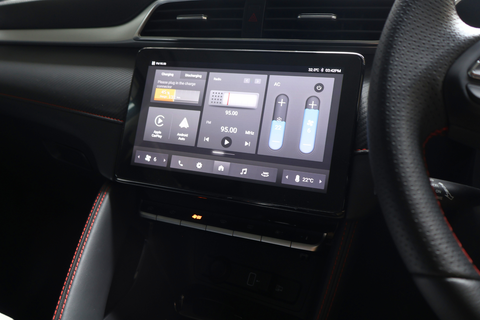 MG ZS Electric Trophy Panoramic Roof