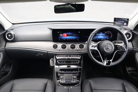 Mercedes-Benz E-Class E300e Plug-in Hybrid Avantgarde