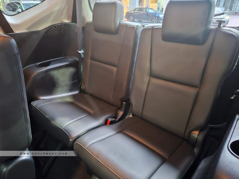 Toyota Sienta 1.5A G