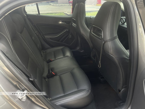 Mercedes-Benz GLA-Class GLA180 Urban Edition Panoramic Roof