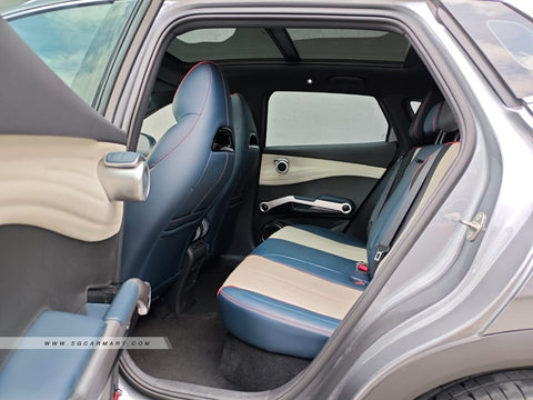 BYD Atto 3 Electric Sunroof