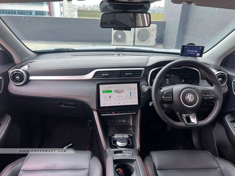 MG ZS Electric Trophy Panoramic Roof