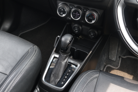 Suzuki Swift 1.0A Turbo GLX