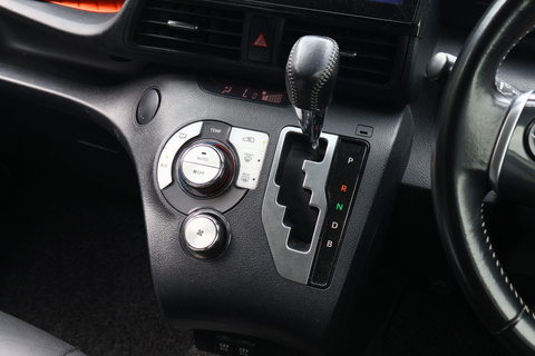Toyota Sienta Hybrid 1.5A G Toyota Safety Sense