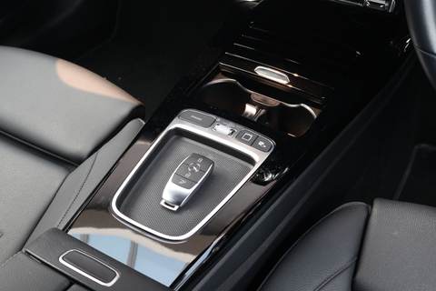 Mercedes-Benz CLA-Class CLA180 Mild Hybrid Progressive