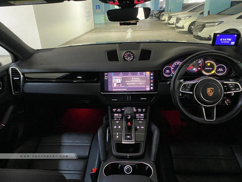Porsche Cayenne Coupe 3.0A Tip Panoramic Roof