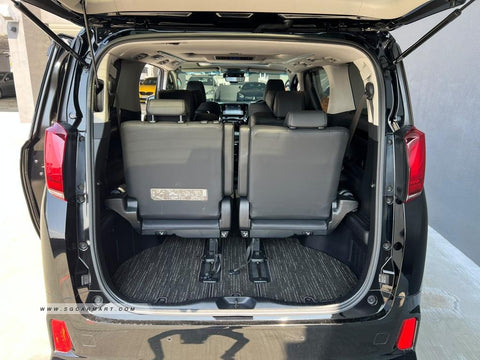 Toyota Alphard Hybrid 2.5A SR C-Package Moonroof