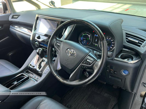 Toyota Alphard Hybrid 2.5A SR C-Package Moonroof