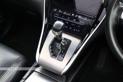 Toyota Harrier Turbo 2.0A G Panoramic Roof