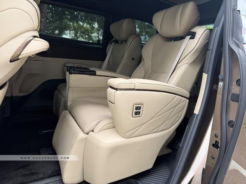 Toyota Alphard Hybrid 2.5A Elegance