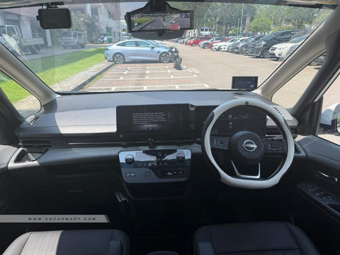 Nissan Serena e-POWER Hybrid 1.4A Highway Star Prestige
