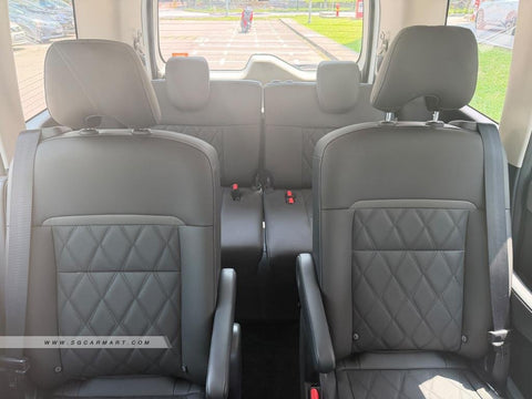 Nissan Serena e-POWER Hybrid 1.4A Highway Star Prestige