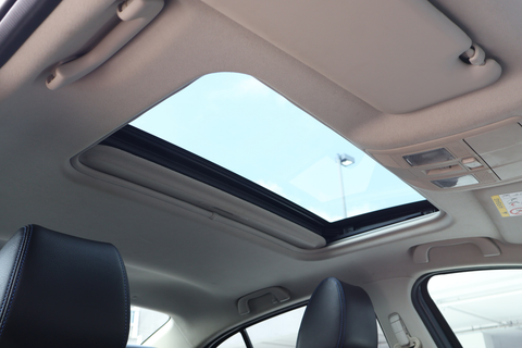 Mazda 3 1.5A Sunroof