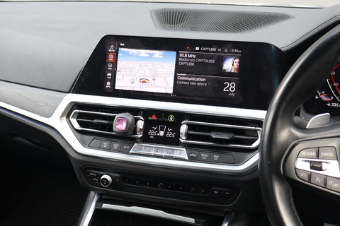 BMW 3 Series 320i Highline