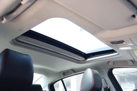 Mazda 3 1.5A Sunroof
