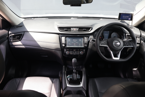Nissan X-Trail 2.0A Premium 7-Seater Sunroof